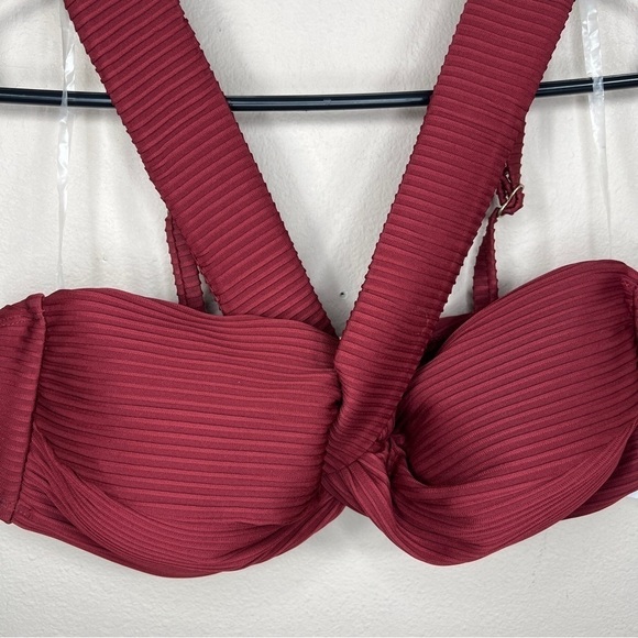 NEW 1x TIME AND TRU BURGUNDY SWIM TOP RETROINED WIREFREE RETRO PLUS NWT - Picture 3 of 8